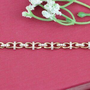"Elegant Rose Gold Bracelet with Sparkling Link Detailing, XPBL0839